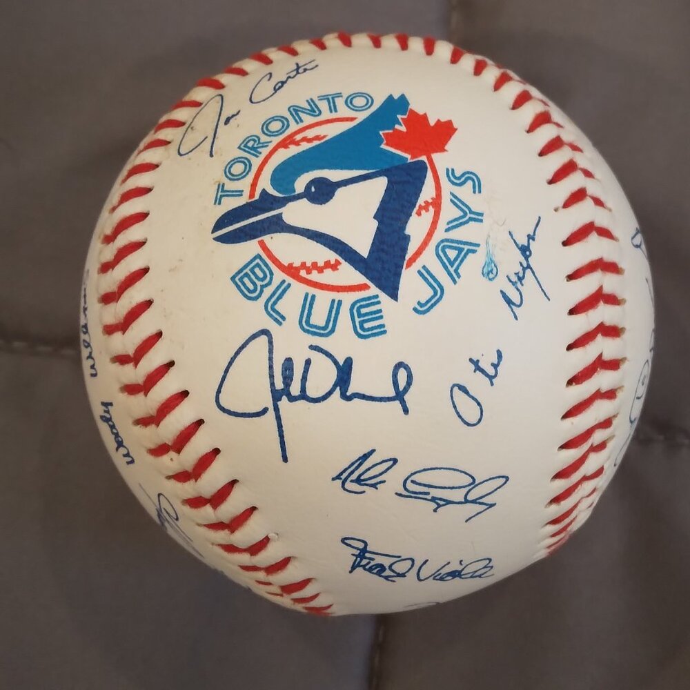 VINTAGE TORONTO BLUE JAYS BASEBALL TEAM AUTOGRAPHED HONDA SPONSOR